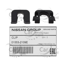 Zaczep / spinka półki bagażnika - Nissan Qashqai J10E - 01553-2109E - Oryginał